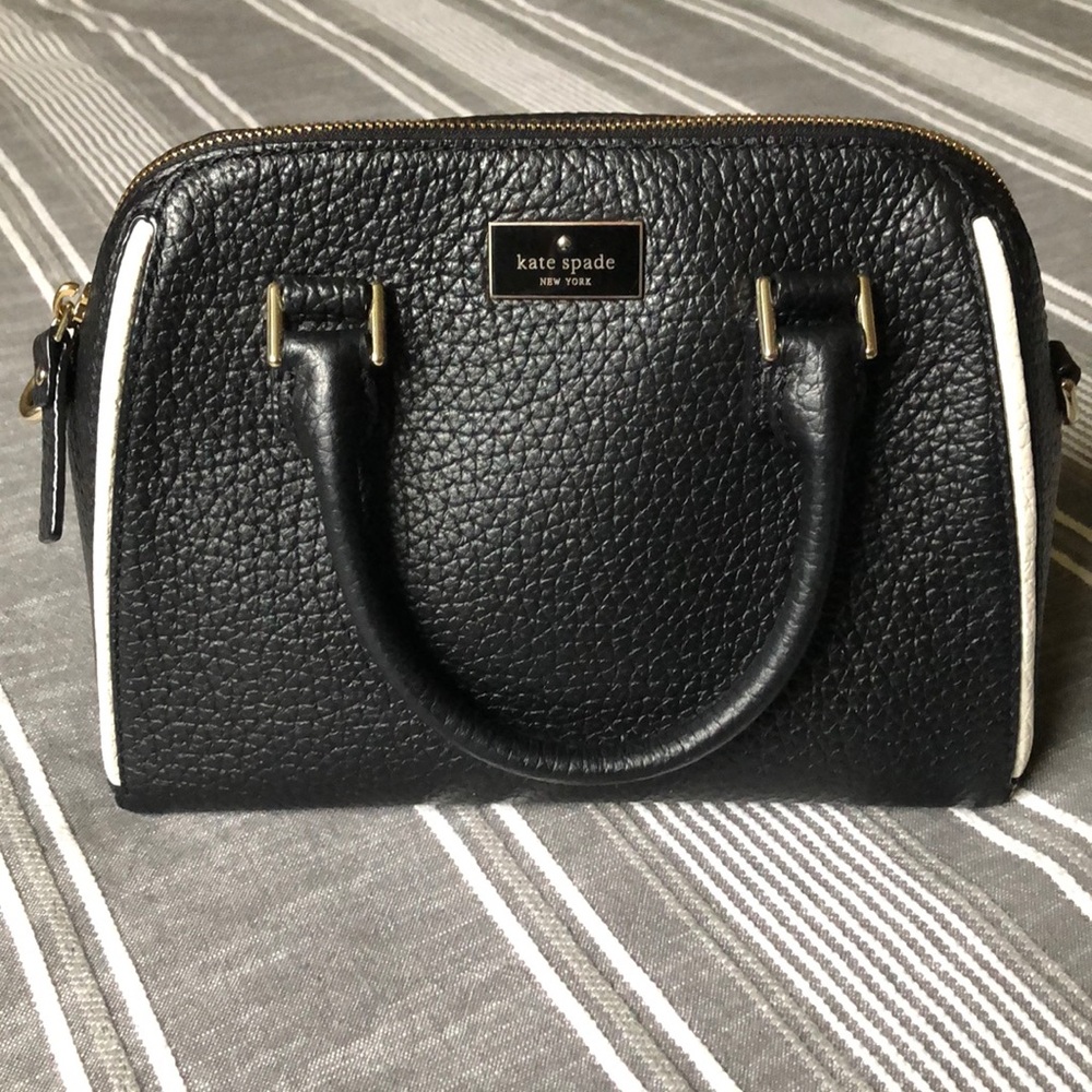 Kate Spade purse ♠️